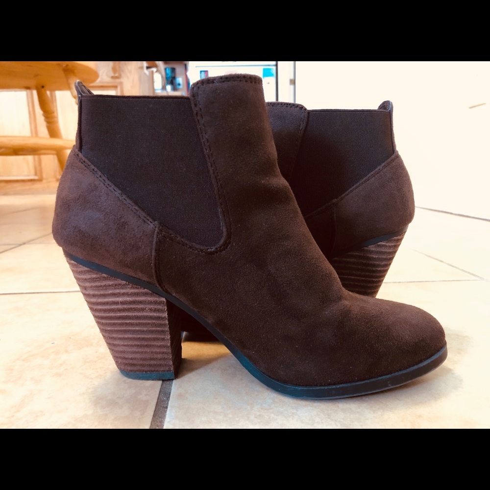 Call it Spring dark brown suede booties
